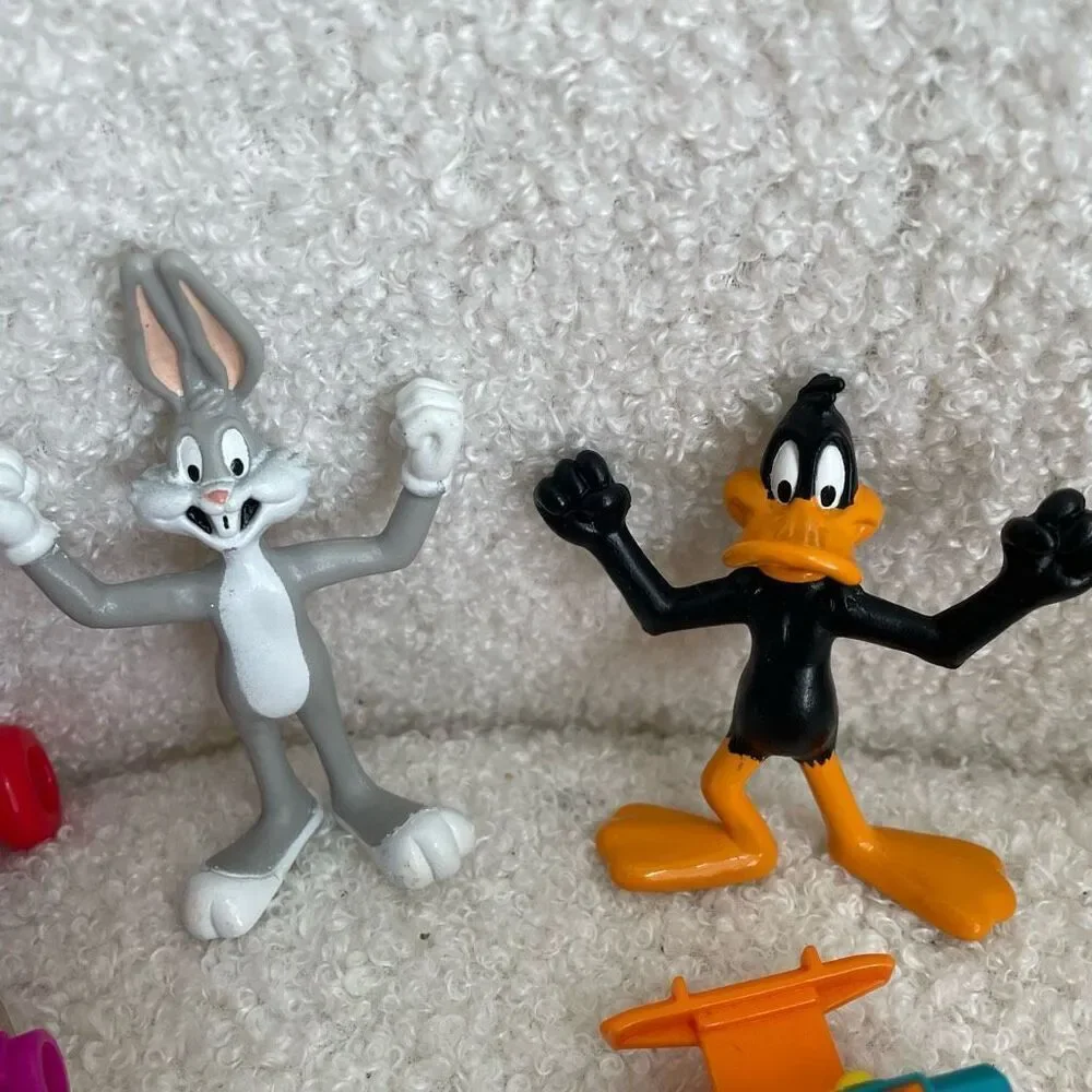 Vintage 5 80s Looney Tiny Tunes Figures Cars Bugs Bunny Daffy Duck